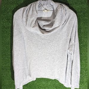 Eileen Fisher oversized women's size medium cowl neck crop style gray